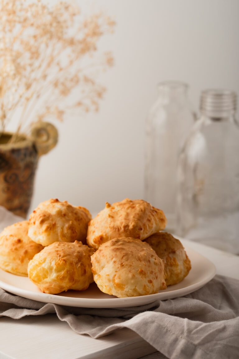 Brasiilia juustukuklid pão de queijo