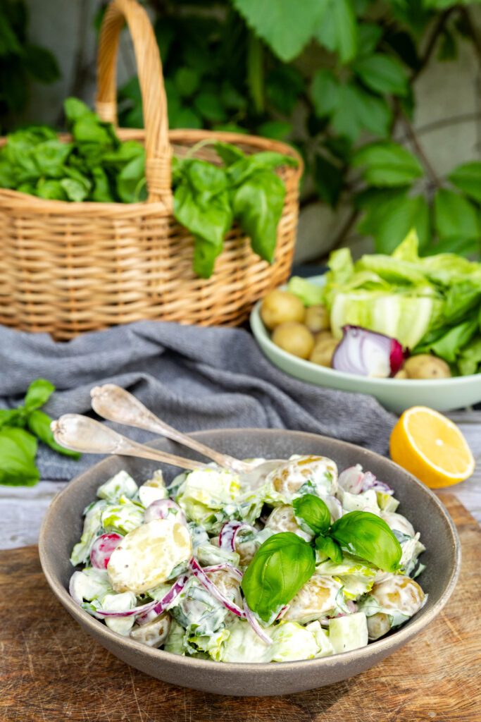 Suvine kartulisalat toidublogija Kristi Rebane