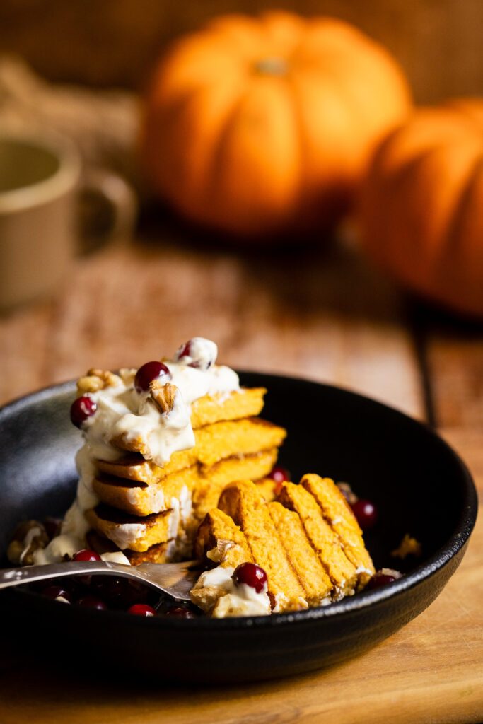 Gluteenivabad kõrvitsa-kohupiimapannkoogid toidublogija Kristi Rebane