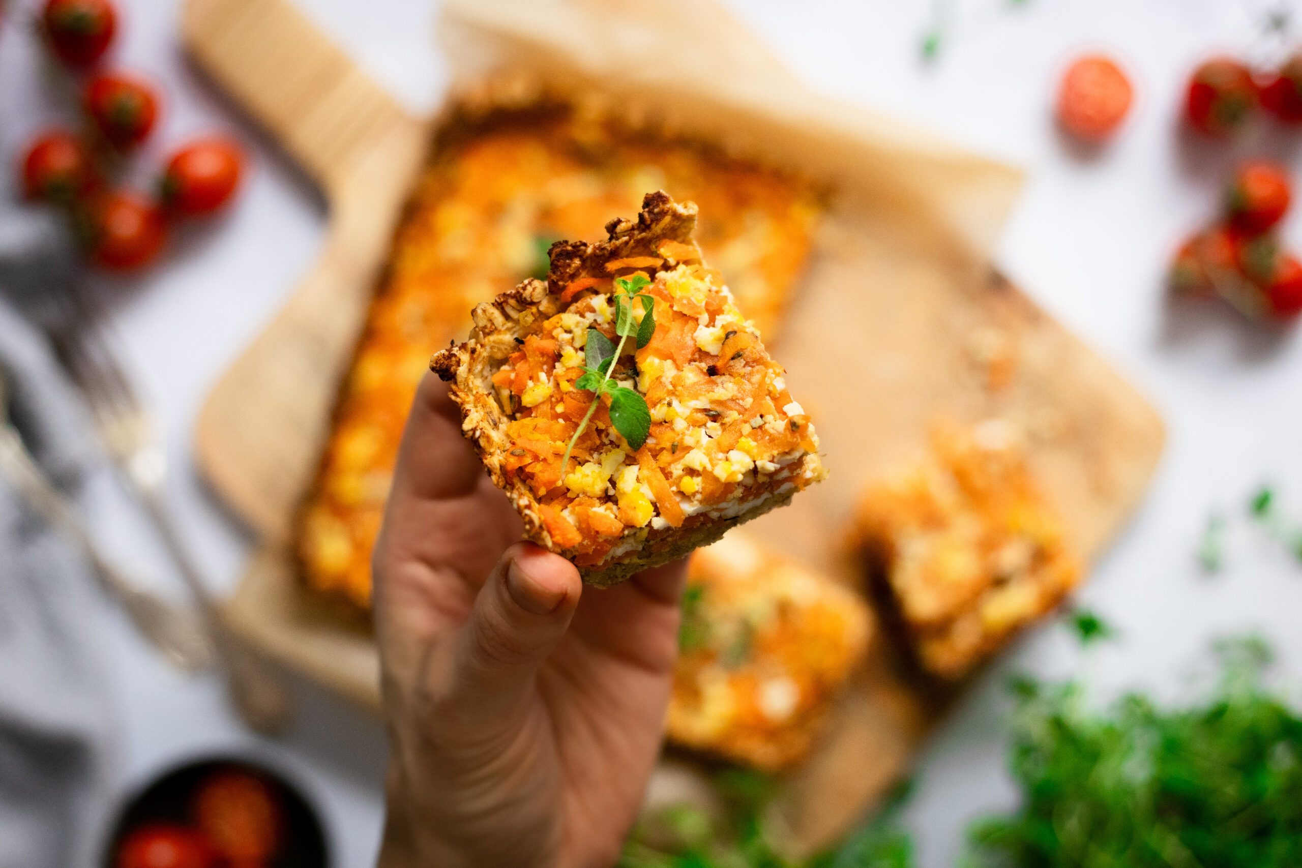 Gluteenivaba kohupiimapõhjal porgandipirukas