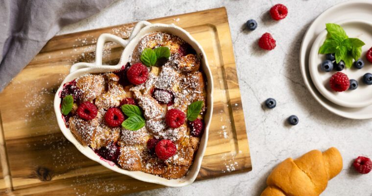 Gluteenivaba croissant’ivorm vaarikatega
